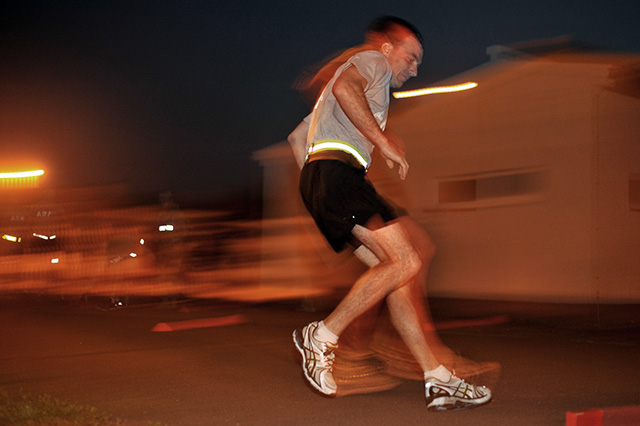 An Army recuit performs a 60-Yard Shuttle Test 