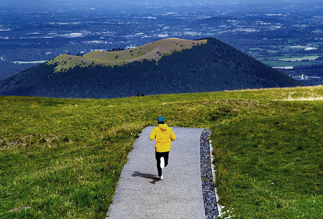 Altitude running training