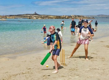 beach cricket