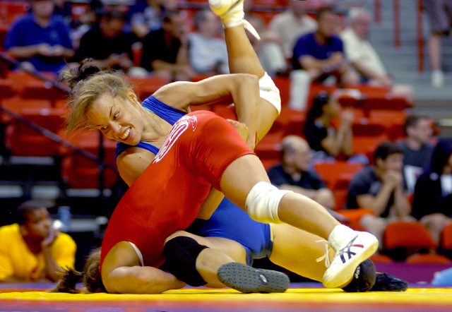 women's freestyle wrestling