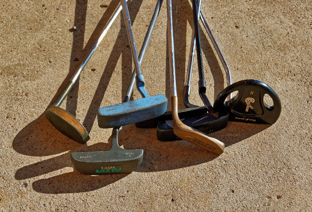 golf putters 