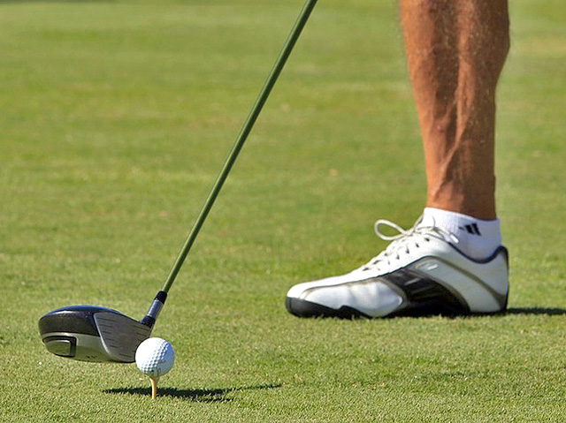 golf shoes