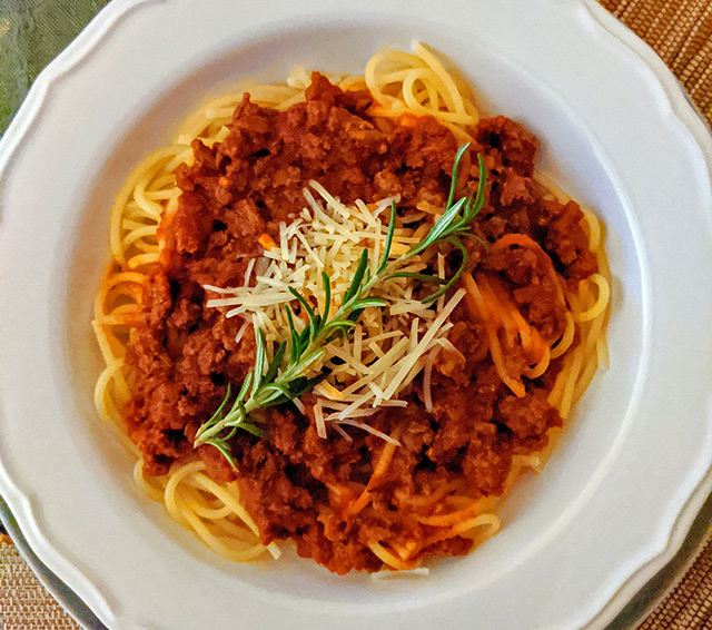 Bolognese pasta dish